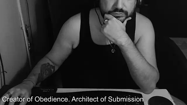 Snapshot of Lord_MasterX chatting on September 23, 2025, 8:49 pm Lord MasterX online show from September 23, 2025, 8:49 pm