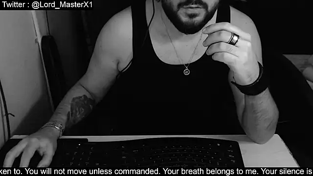 Snapshot of Lord_MasterX chatting on October 18, 2025, 2:35 am Lord MasterX online show from October 18, 2025, 2:35 am