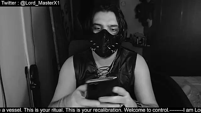Snapshot of Lord_MasterX chatting on October 29, 2025, 4:28 pm Lord MasterX online show from October 29, 2025, 4:28 pm