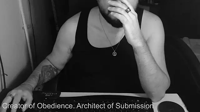 Snapshot of Lord_MasterX chatting on September 20, 2025, 8:14 pm Lord MasterX online show from September 20, 2025, 8:14 pm