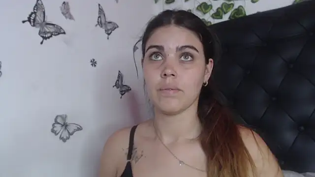 Snapshot of isabel_09 chatting on April 30, 2026, 8:57 pm isabel 09 online show from April 30, 2026, 8:57 pm