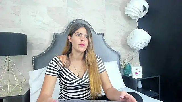 Snapshot of isabel_09 chatting on September 20, 2025, 2:49 am isabel 09 online show from September 20, 2025, 2:49 am