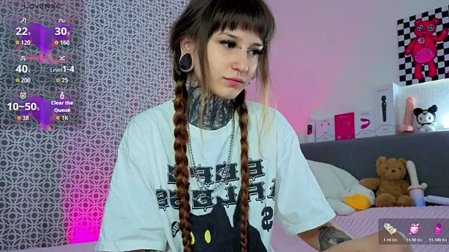 LilithPoison online show from March 20, 2026, 6:09 pm