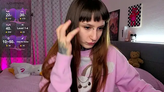 LilithPoison online show from December 13, 2025, 8:04 pm