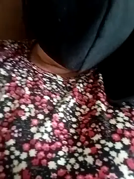 Snapshot of Love-890 chatting on October 6, 2025, 5:52 am Love-890 online show from October 6, 2025, 5:52 am