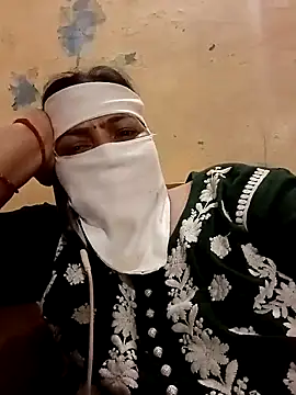 Snapshot of Love-890 chatting on October 29, 2025, 1:54 pm Love-890 online show from October 29, 2025, 1:54 pm