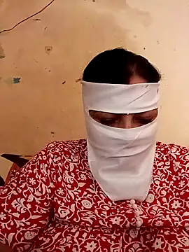 Snapshot of Love-890 chatting on October 19, 2025, 6:05 am Love-890 online show from October 19, 2025, 6:05 am