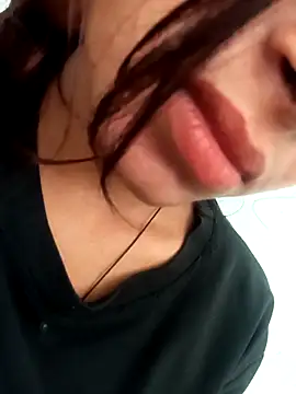 Aaisha-16 online show from March 7, 2026, 2:51 am