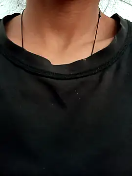 Aaisha-16 online show from November 15, 2025, 2:15 am