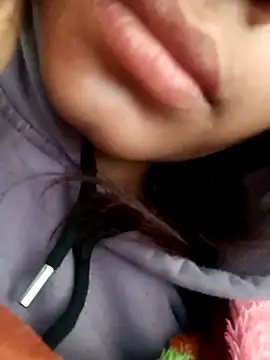 Aaisha-16 online show from February 15, 2026, 3:29 am