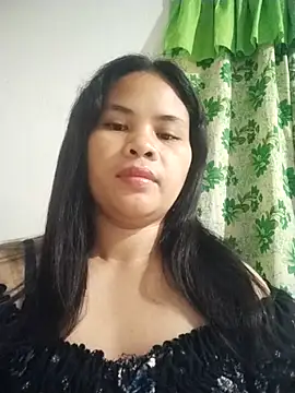 Snapshot of sweet_bella16 chatting on September 20, 2025, 4:01 pm sweet bella16 online show from September 20, 2025, 4:01 pm