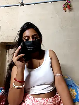 Nikigolden786 online show from September 16, 2025, 9:32 am