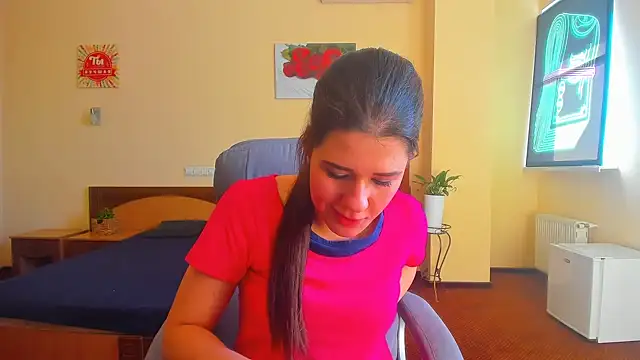 Snapshot of Joannia chatting on September 28, 2025, 8:32 am Joannia online show from September 28, 2025, 8:32 am