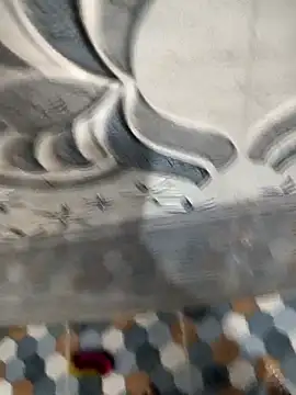 bold guy 1234 online show from September 20, 2025, 9:47 am