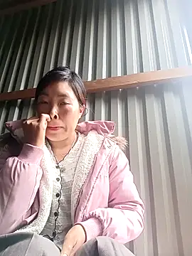 Snapshot of Siathong chatting on October 1, 2025, 8:19 am Siathong online show from October 1, 2025, 8:19 am