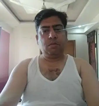 Love40777 online show from February 15, 2026, 6:36 am