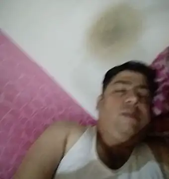 Love40777 online show from March 27, 2026, 8:21 pm