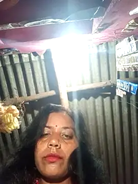 Snapshot of Hot_kadi83 chatting on September 17, 2025, 9:17 pm Hot kadi83 online show from September 17, 2025, 9:17 pm