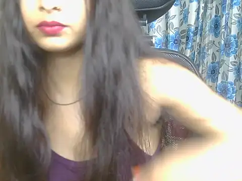 Snapshot of alaviya-19 chatting on July 19, 2026, 4:54 am alaviya-19 online show from July 19, 2026, 4:54 am