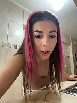 Snapshot of ZayaRose chatting on October 24, 2025, 8:46 am ZayaRose online show from October 24, 2025, 8:46 am