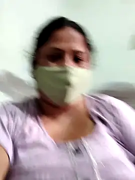 Mmm143 online show from April 18, 2026, 2:47 am