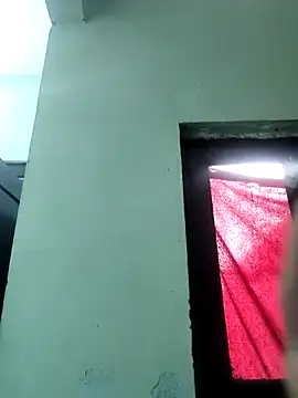 Mmm143 online show from September 27, 2025, 5:46 am