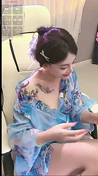 Snapshot of lulu5211 chatting on October 20, 2025, 3:56 pm lulu5211 online show from October 20, 2025, 3:56 pm