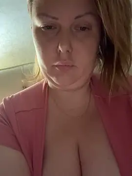 Snapshot of Piccolamonella29 chatting on September 25, 2025, 2:17 am Piccolamonella29 online show from September 25, 2025, 2:17 am