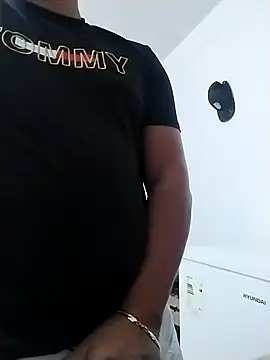 Snapshot of Alex_man23 chatting on September 19, 2025, 6:45 pm Alex man23 online show from September 19, 2025, 6:45 pm