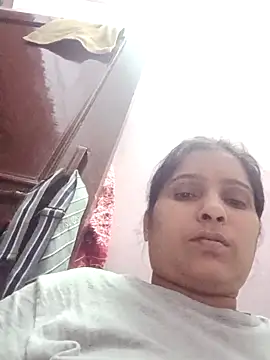 aliya-jaan71 online show from October 23, 2025, 5:11 pm