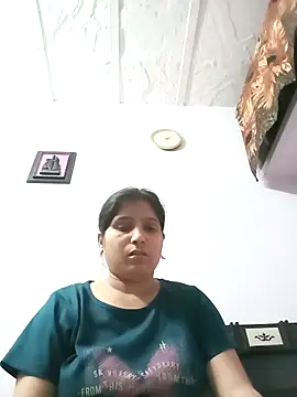 aliya-jaan71 online show from April 7, 2026, 8:38 am