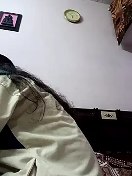 aliya-jaan71 online show from February 3, 2026, 12:21 pm