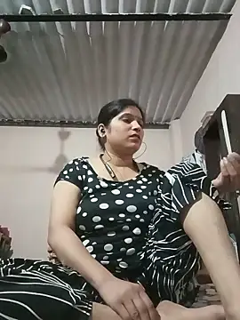 aliya-jaan71 online show from May 31, 2026, 4:35 pm