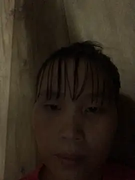 Snapshot of huong-18 chatting on October 8, 2025, 11:01 am huong-18 online show from October 8, 2025, 11:01 am