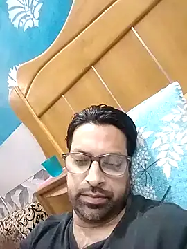 Snapshot of mohsin99272 chatting on October 13, 2025, 7:37 pm mohsin99272 online show from October 13, 2025, 7:37 pm