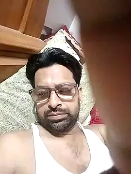 Snapshot of mohsin99272 chatting on September 29, 2025, 4:19 am mohsin99272 online show from September 29, 2025, 4:19 am