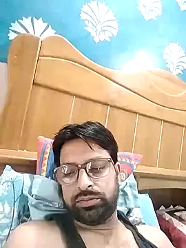 Snapshot of mohsin99272 chatting on October 21, 2025, 10:47 am mohsin99272 online show from October 21, 2025, 10:47 am