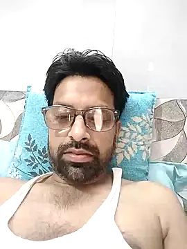 Snapshot of mohsin99272 chatting on October 11, 2025, 7:42 am mohsin99272 online show from October 11, 2025, 7:42 am