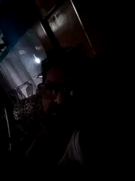 Snapshot of mohsin99272 chatting on October 26, 2025, 2:45 am mohsin99272 online show from October 26, 2025, 2:45 am