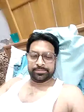 Snapshot of mohsin99272 chatting on October 23, 2025, 11:09 am mohsin99272 online show from October 23, 2025, 11:09 am