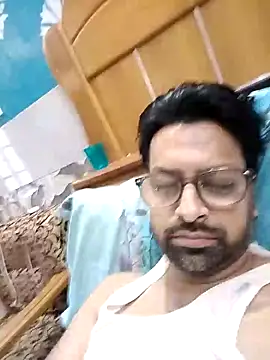 Snapshot of mohsin99272 chatting on October 20, 2025, 6:15 am mohsin99272 online show from October 20, 2025, 6:15 am