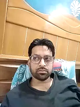 Snapshot of mohsin99272 chatting on October 14, 2025, 10:16 am mohsin99272 online show from October 14, 2025, 10:16 am