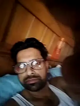 Snapshot of mohsin99272 chatting on October 16, 2025, 7:16 am mohsin99272 online show from October 16, 2025, 7:16 am