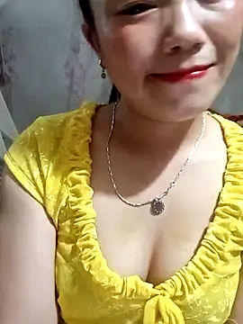  losrt cherry  online show from September 15, 2025, 9:32 am