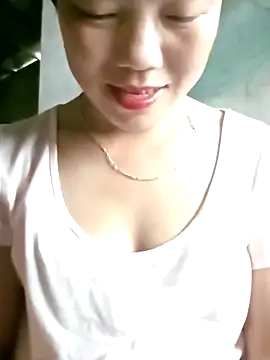  losrt cherry  online show from September 18, 2025, 2:25 am