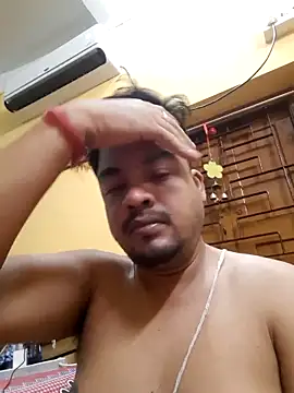 hotfiresss online show from September 14, 2025, 9:04 pm