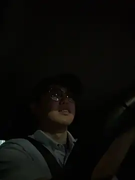 Snapshot of KAMESAN08 chatting on September 23, 2025, 10:00 am KAMESAN08 online show from September 23, 2025, 10:00 am