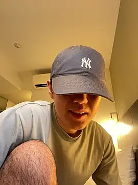 Snapshot of KAMESAN08 chatting on September 27, 2025, 11:49 am KAMESAN08 online show from September 27, 2025, 11:49 am