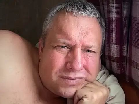 evulis1 online show from September 16, 2025, 10:38 am