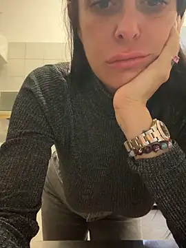 Snapshot of ainaht chatting on March 1, 2026, 8:58 am ainaht online show from March 1, 2026, 8:58 am